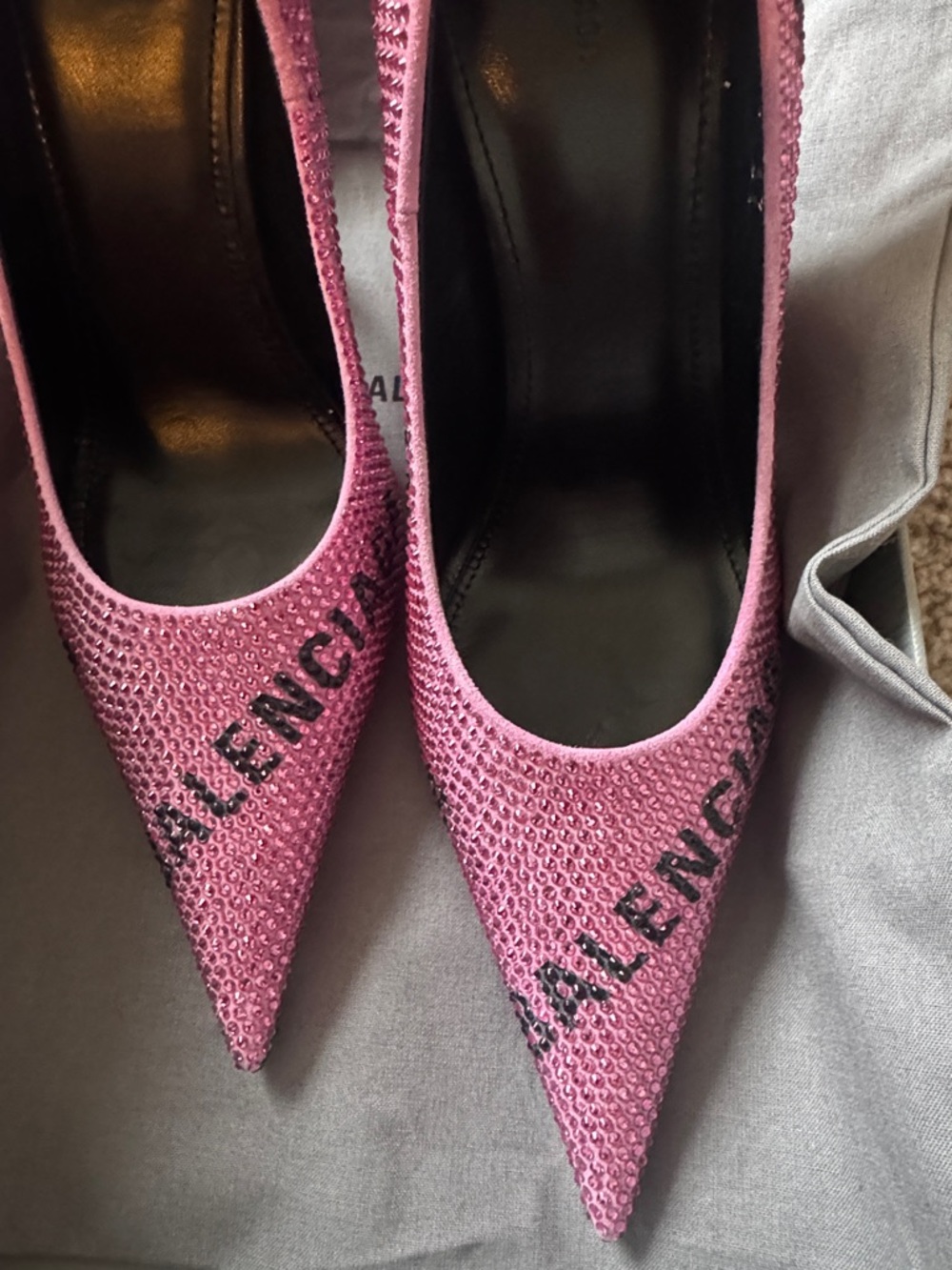 Balenciaga Pink Crystal-Embellished Pointed Toe Stiletto Pumps - Picture 2 of 9